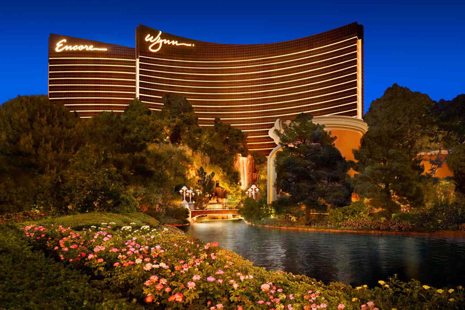 The Art of Luxury: Wynn Las Vegas Hotel Review
